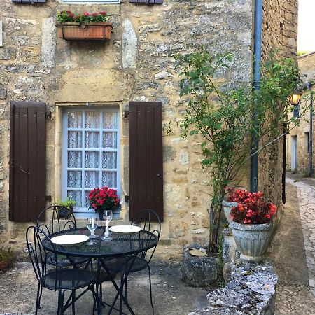 La Petite Maison Beynac-et-Cazenac Exteriör bild