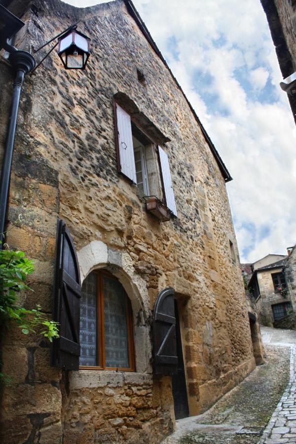 La Petite Maison Beynac-et-Cazenac Exteriör bild