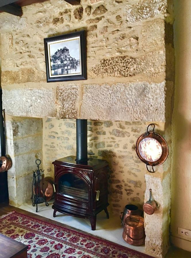 La Petite Maison Beynac-et-Cazenac Exteriör bild